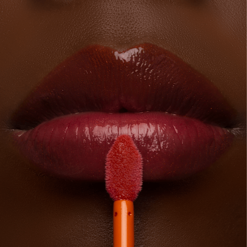 Gloss Plump Fire Kiss - Bergamota | Mari Maria Makeup